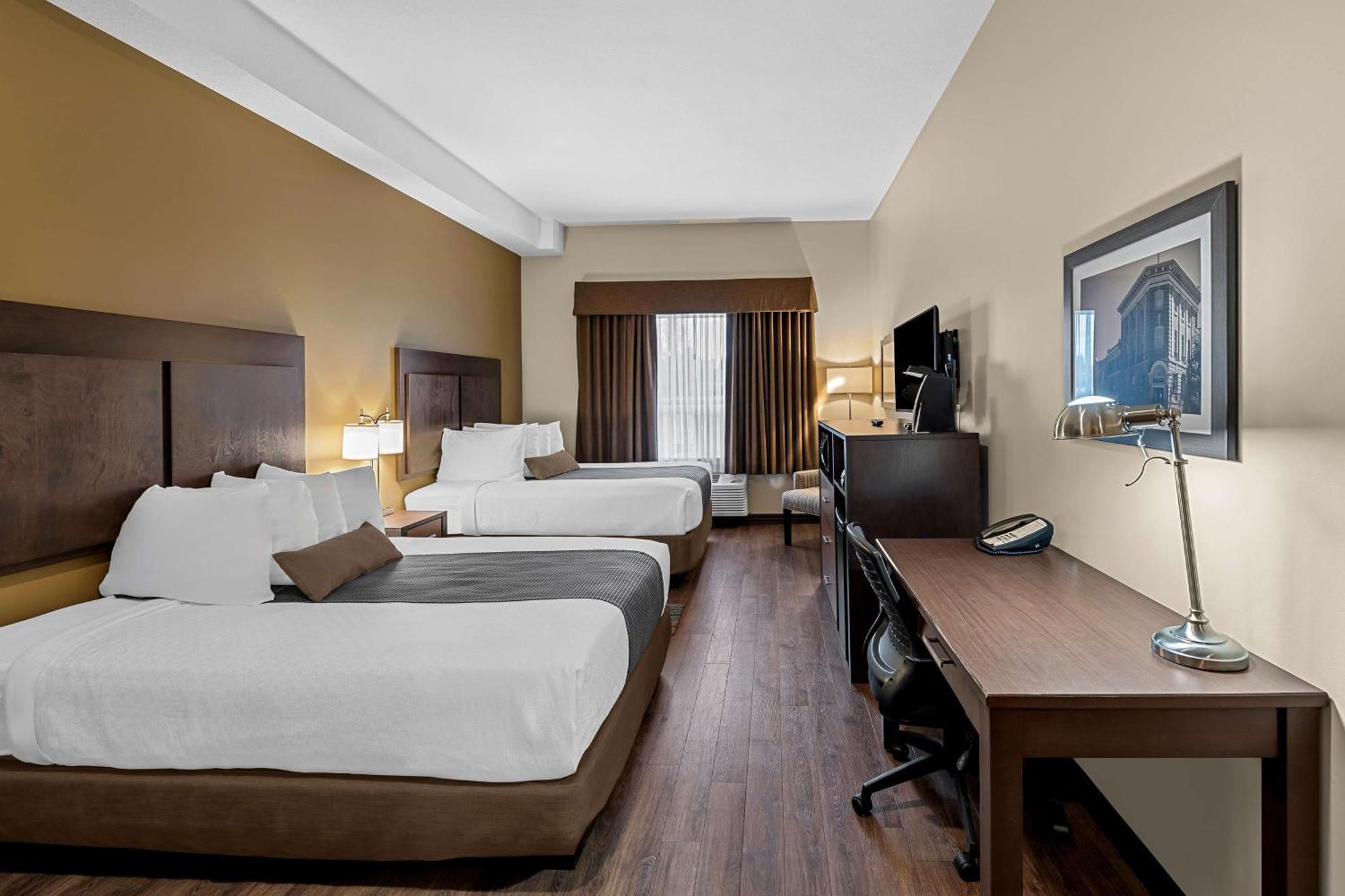 Best Western Plus Lacombe Inn And Suites Eksteriør billede