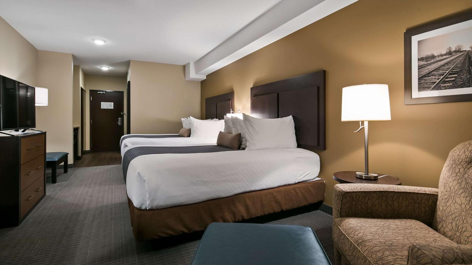 Best Western Plus Lacombe Inn And Suites Eksteriør billede