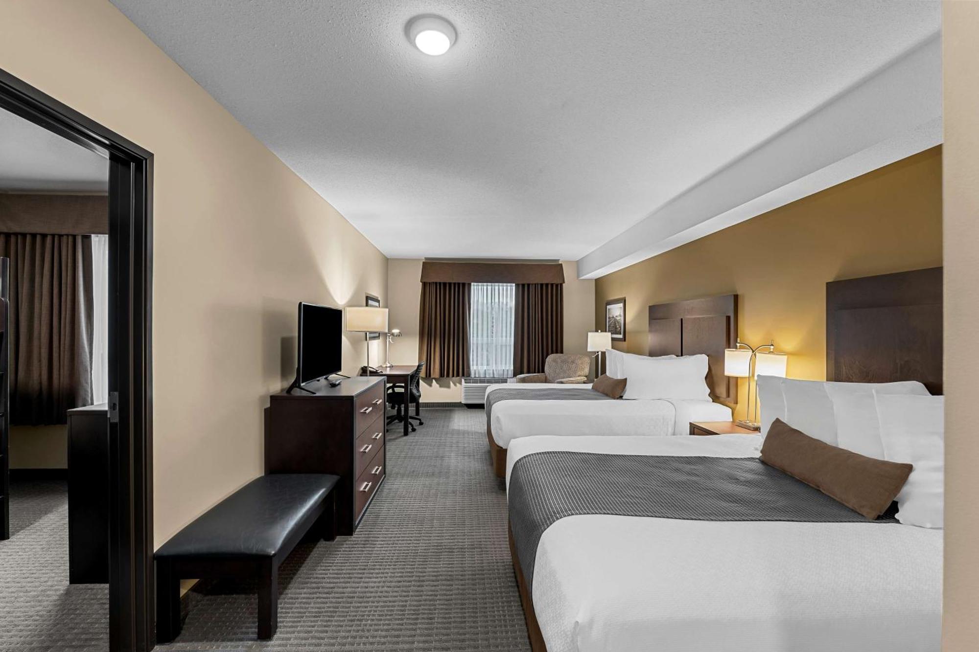Best Western Plus Lacombe Inn And Suites Eksteriør billede